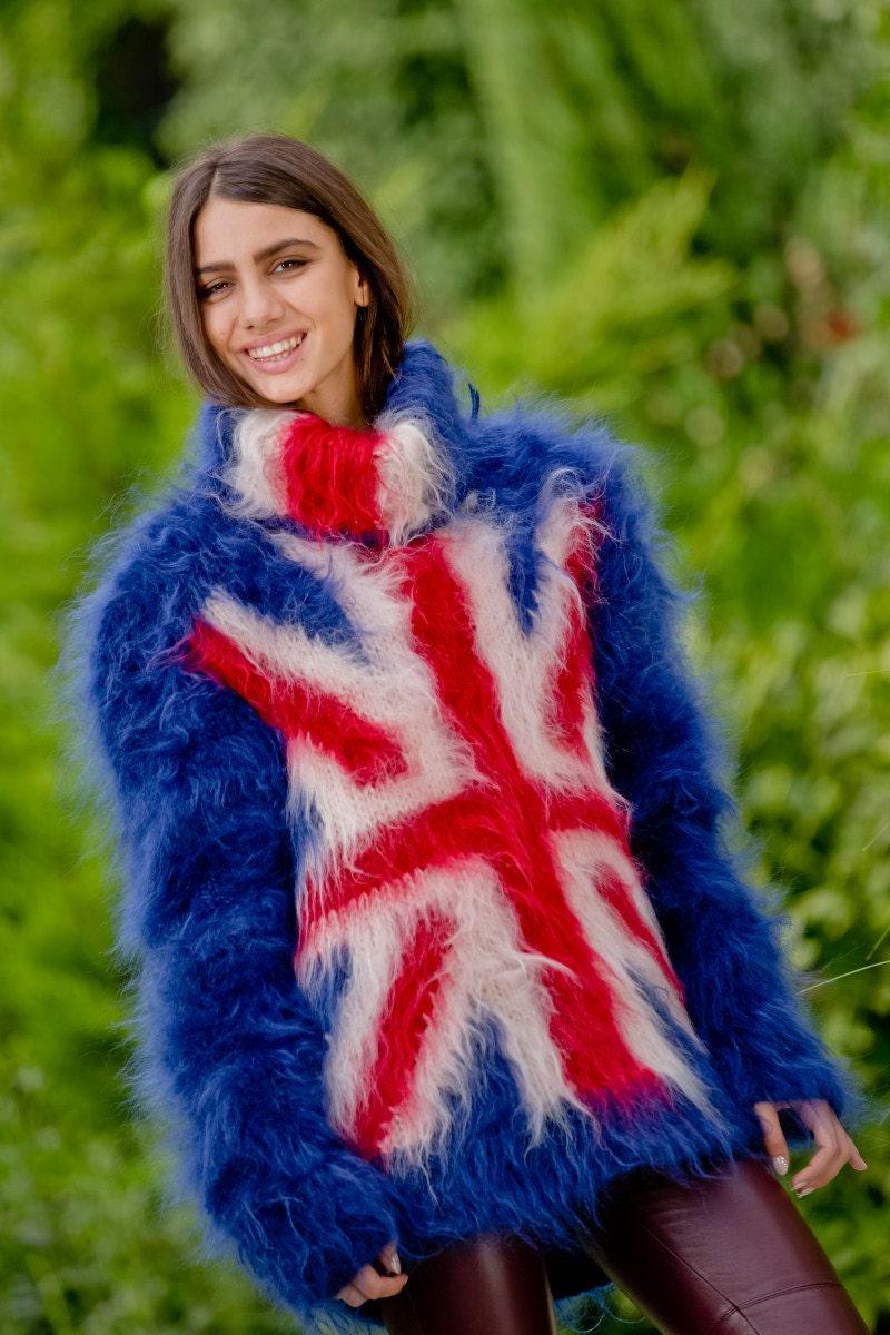 British Flag Mohair Sweater – Hand-Knitted Blue Fluffy Turtleneck Pullover T112