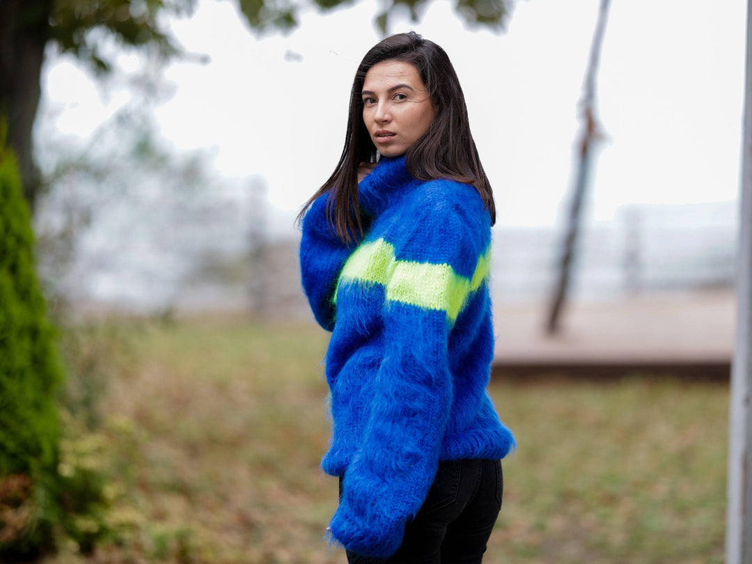 Hand-Knitted Swedish Flag Mohair Sweater – Blue Yellow Fluffy Soft Pullover T1115