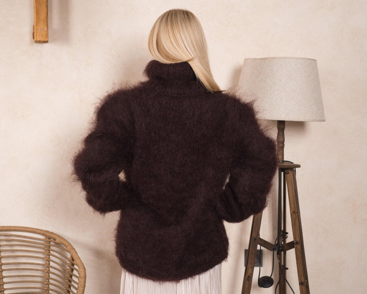 Hand-Knitted Brown Mohair Sweater – Fluffy Soft Cozy Pullover T830W