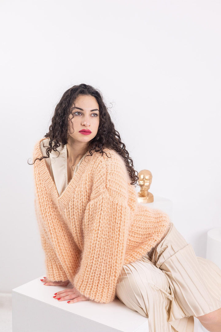 Loose Knit Mohair Sweater – Hand-Knitted English Rib Oversized V-Neck Fisherman Pullover T1547