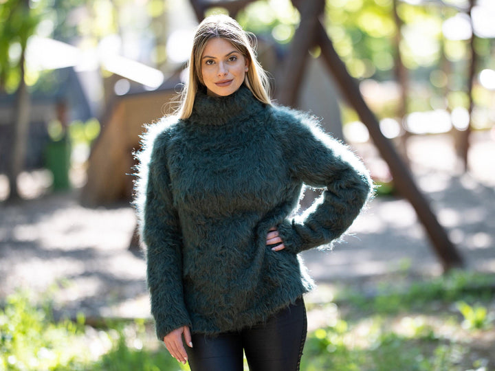 Italian Kid Mohair Sweater, Hand Knitted Extra Fluffy Hairy Jumper, Soft Warm Pullover T1218