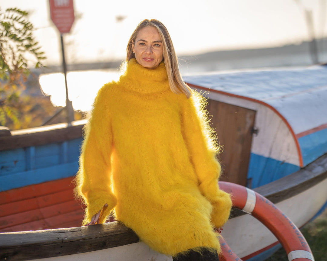Yellow Mohair Turtleneck Sweater – Hand-Knitted Fluffy Soft Winter Pullover T1294