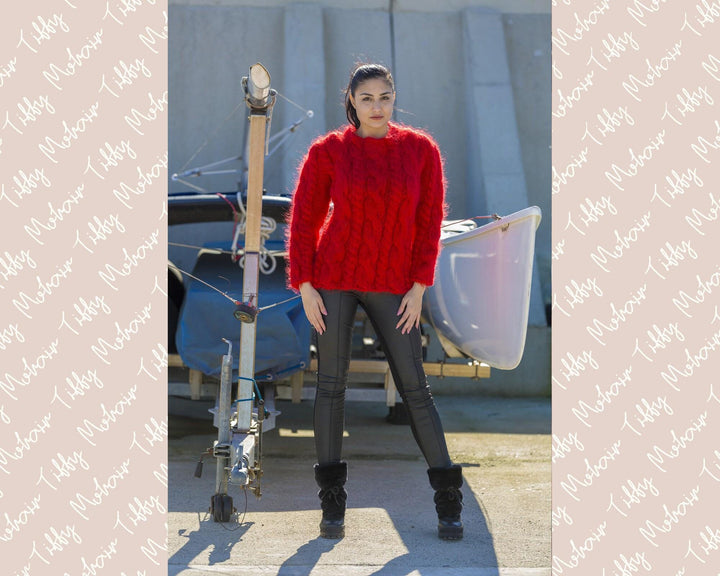 Fuzzy Mohair Sweater – Hand-Knitted Cabled Chunky Oversized Crewneck Pullover T564
