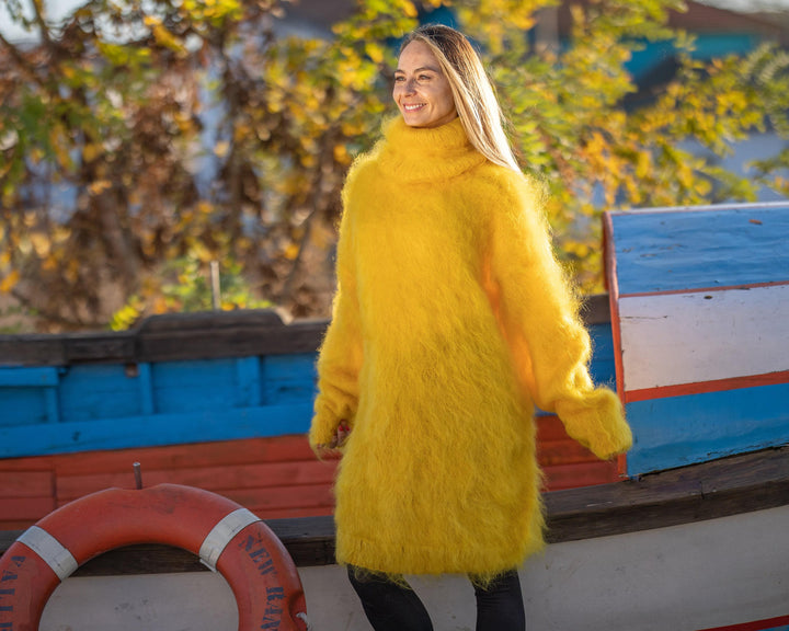 Yellow Mohair Turtleneck Sweater – Hand-Knitted Fluffy Soft Winter Pullover T1294
