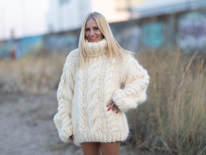 10-Strand Cabled Mohair Sweater – Hand-Knitted Chunky Fuzzy Jumper T1244