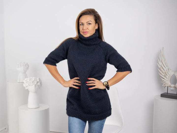 Hand Knitted Short Mohair Sweater, Fluffy Cropped Chunky Knit Jumper T1741