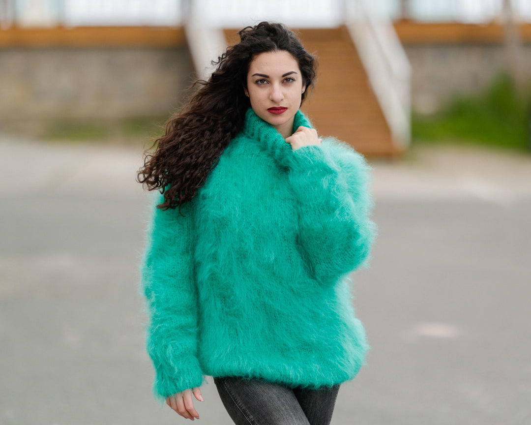 Hand Knitted Green Mohair Sweater, Chunky Fluffy Turtleneck Jumper, Warm Pullover T1398