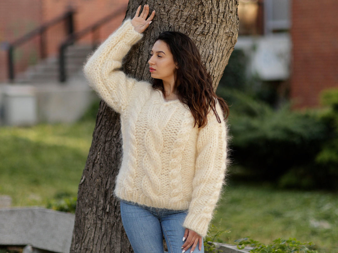 10-Strand Cabled Mohair Sweater – Hand-Knitted Chunky Fuzzy Jumper T1061