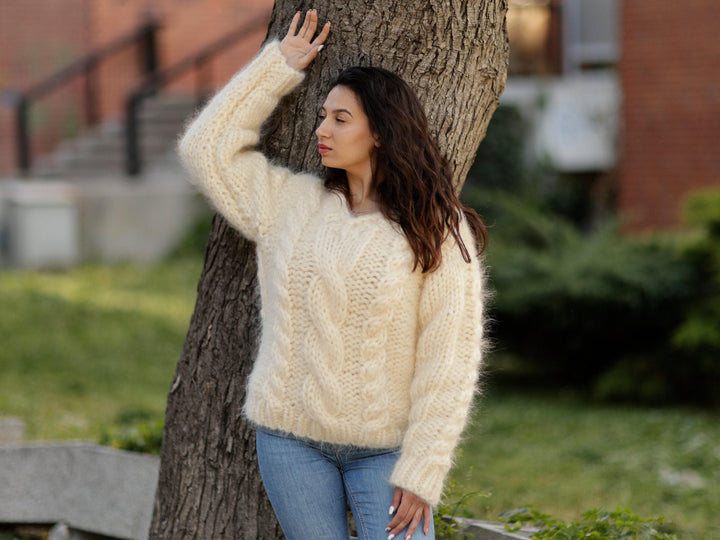 10-Strand Cabled Mohair Sweater – Hand-Knitted Chunky Fuzzy Jumper T1061