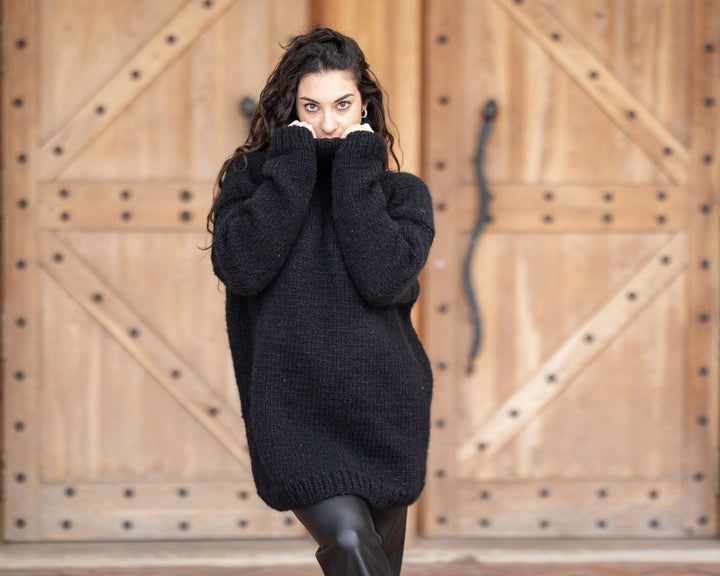 18-Strand Alpaca Sweater, Hand Knitted Soft Fluffy Chunky Warm Jumper, Cozy Winter Pullover T1351
