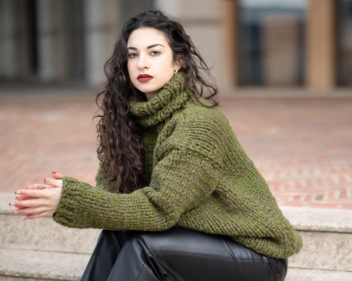 10-Strand Italian Baby Alpaca and Wool Sweater, Hand Knitted Thick Warm Jumper T1355
