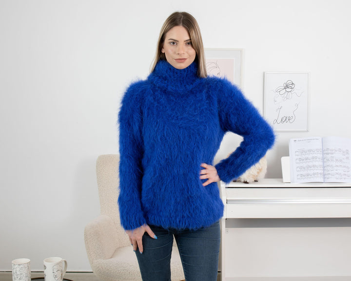 Hairy Suri Alpaca Sweater, Hand Knitted Fluffy Fuzzy Jumper T1326