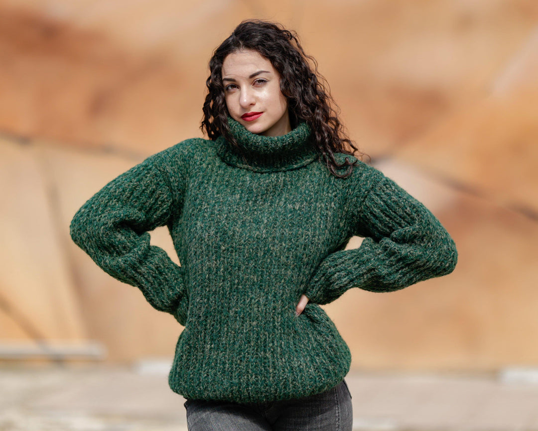 6-Strand Alpaca and Merino Wool Sweater, Hand Knitted Extra Soft Jumper T1383