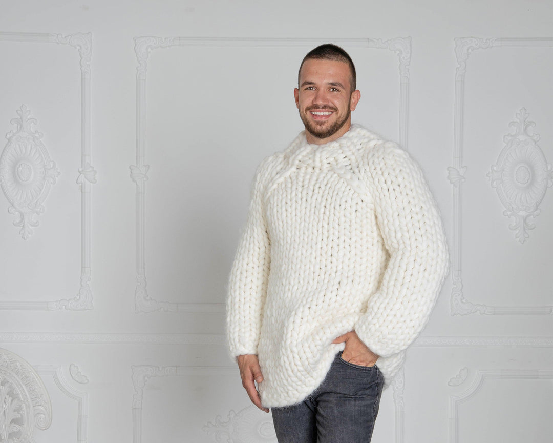 2.5 kg Cream Merino Wool Sweater – Huge Super Chunky Hand-Knitted Marshmallow Pullover T620WM