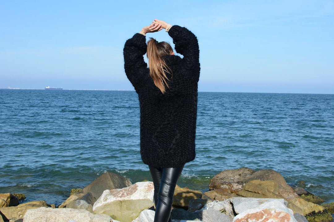 Hand-Knitted 12-Strand Mohair Sweater – Chunky Thick Cable Knit Pullover T676M