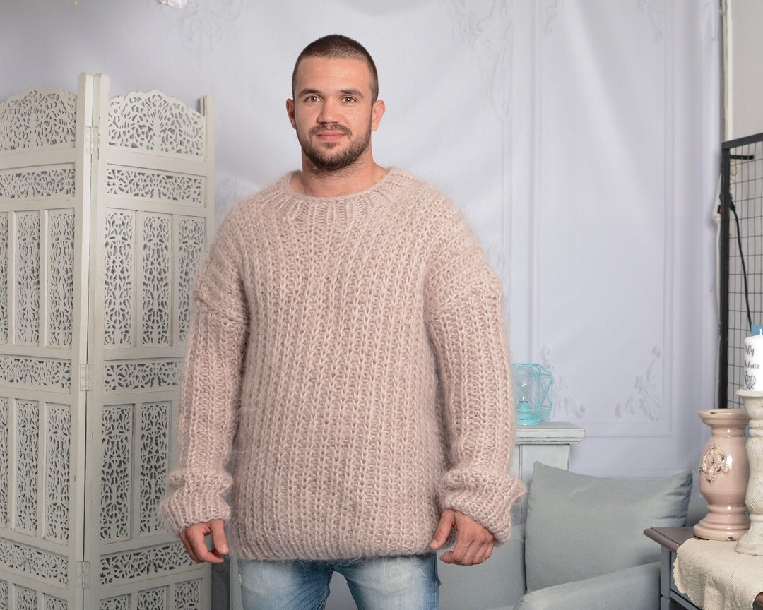 Hand-Knitted Beige Mohair Sweater – Thick Soft Ribbed Oversized Men’s Pullover T795M