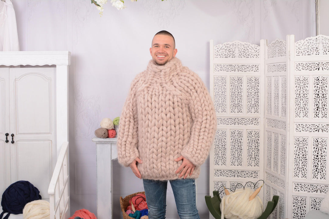 Huge 40-Strand Mohair Sweater – Thick Hand-Knitted Soft Fuzzy Pullover T701M