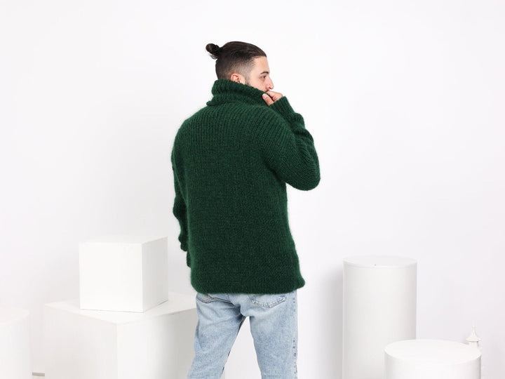 Chunky Green Mohair Sweater – Hand-Knitted Fluffy Turtleneck Jumper T1661