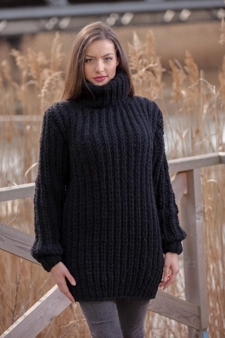 Wool Sweater Black, Hand Knitted 100% Wool Pullover T440