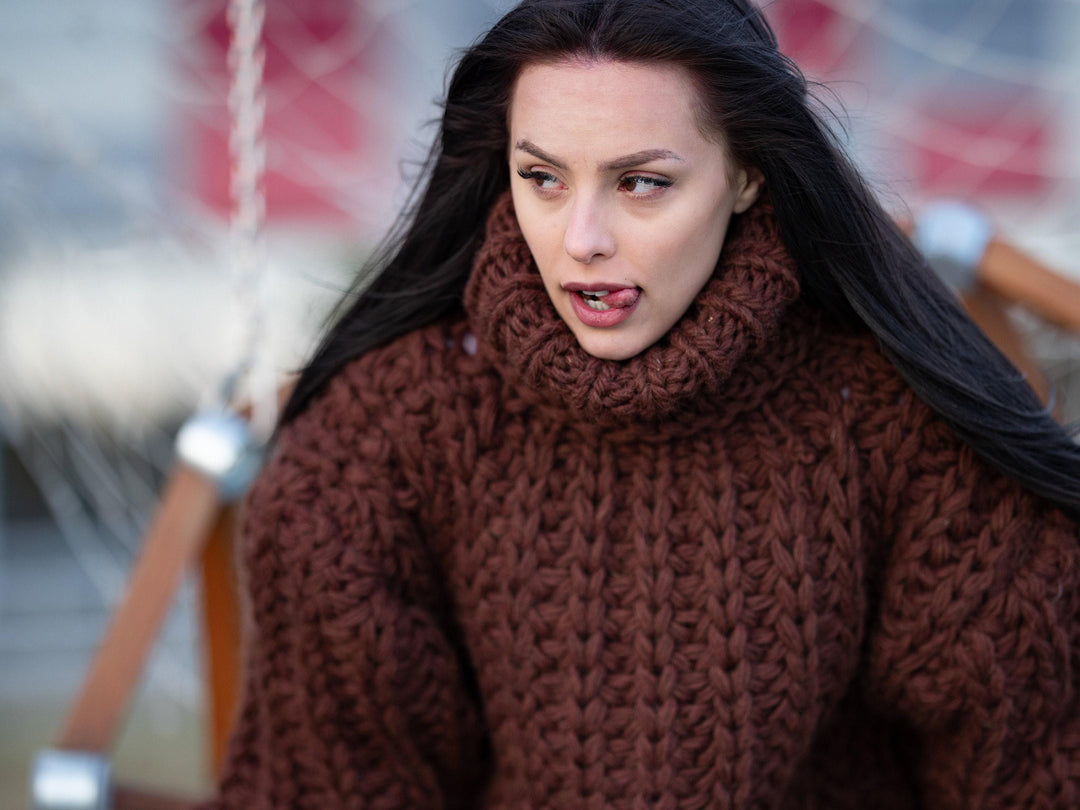5-Strand English Rib Wool Sweater – Hand-Knitted Cozy Brown Winter Pullover T1193