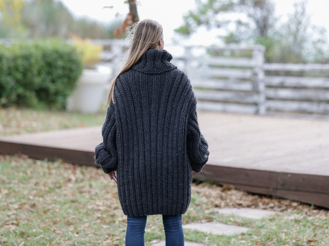 Ribbed Wool Sweater – Thick Hand-Knitted 100% Soft Wool Jumper T1102