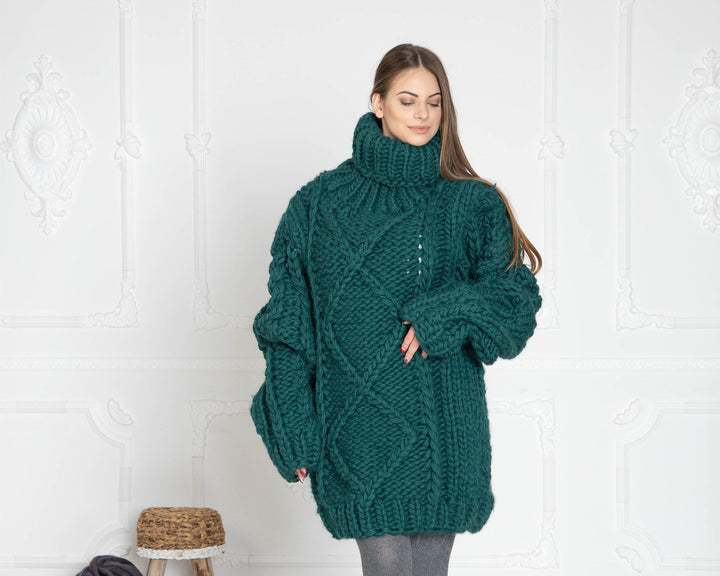 5-Strand Thick Wool Sweater – Hand-Knitted Green Cable Pullover T629W