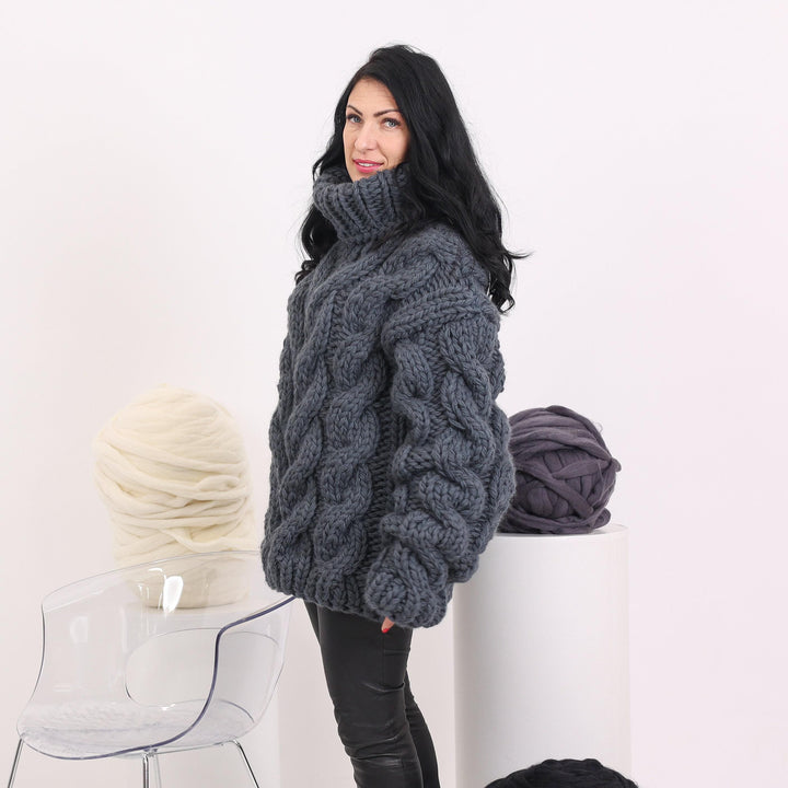Mega Thick Hand-Knitted Gray Wool Sweater – Soft Cable Knit Turtleneck Pullover T1621