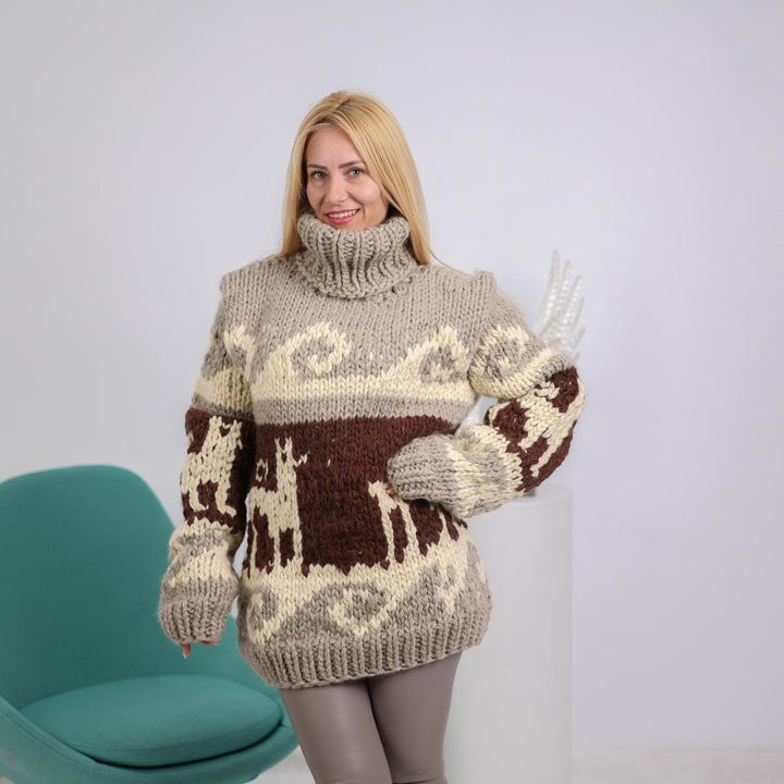 Vintage Wool Sweater with Alpaca Motif – Hand-Knitted 3-Strand Peruvian Style Pullover T1914