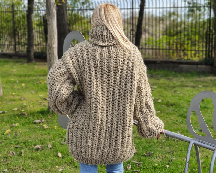 Oversized Eco Wool Sweater – Thick Hand-Knitted English Rib Jumper T899