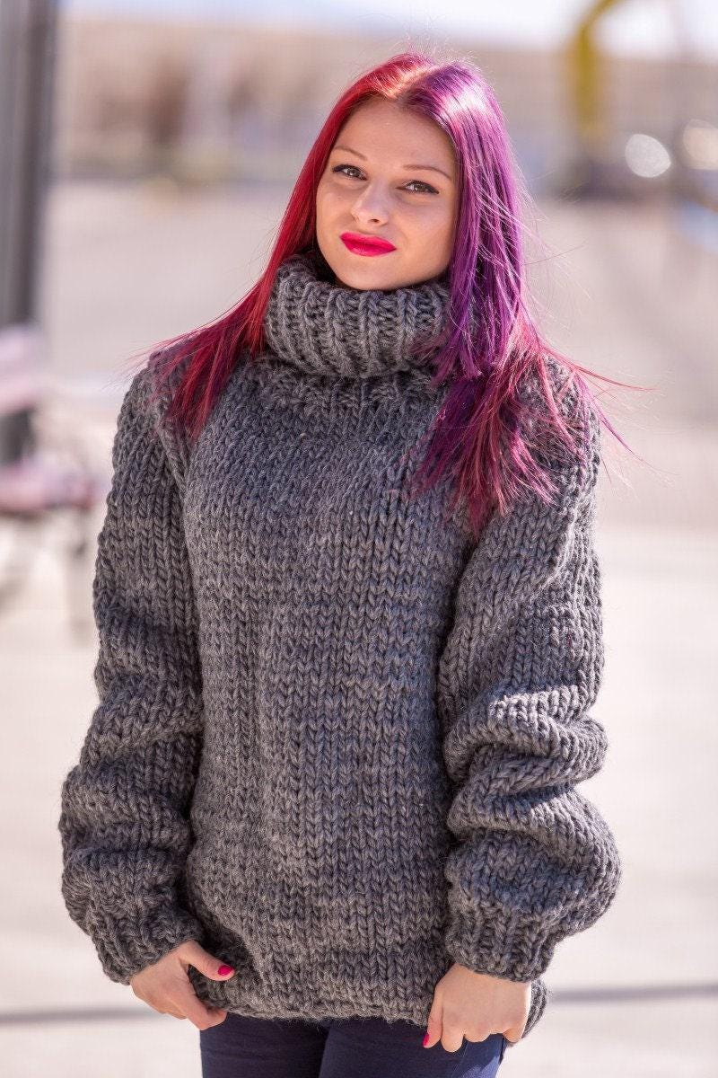 Wool Sweater Soft 100% Wool Turtleneck, Hand Knitted Chunky Pullover T509