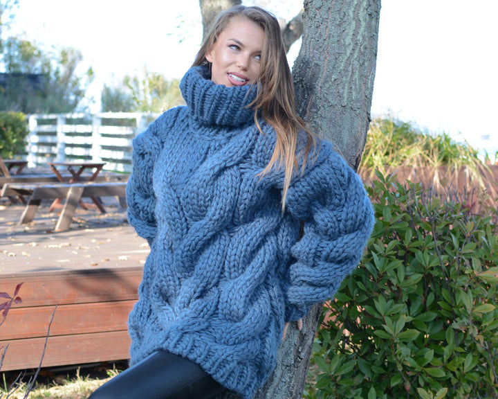 5-Strand Thick Wool Sweater – Hand-Knitted Denim Blue Chunky Cable Pullover T660W