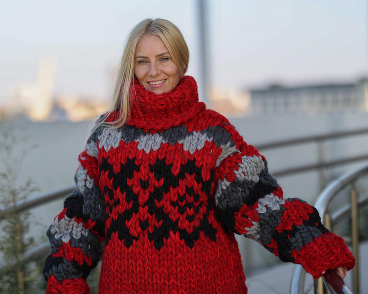 10-Strand Extra Chunky Icelandic Wool Sweater – Hand-Knitted Thick Pullover T1480