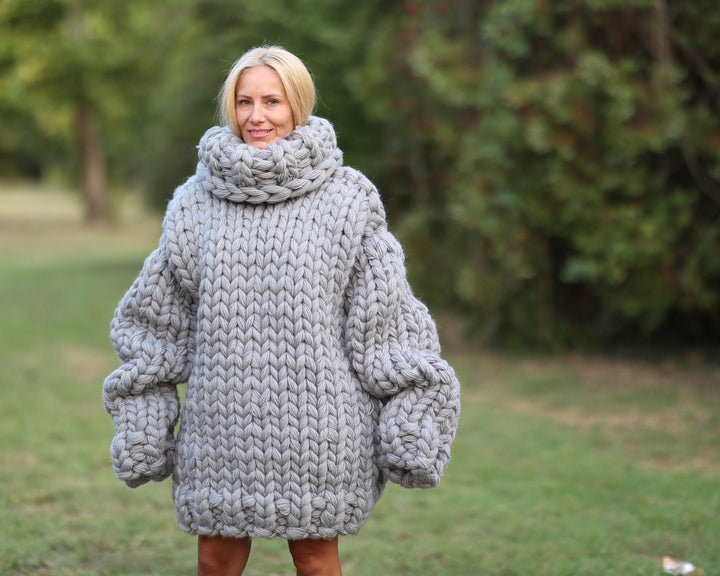 30-Strand Chunky Wool Sweater – Huge Hand-Knitted Oversized Pullover in 100% Soft Wool T1465