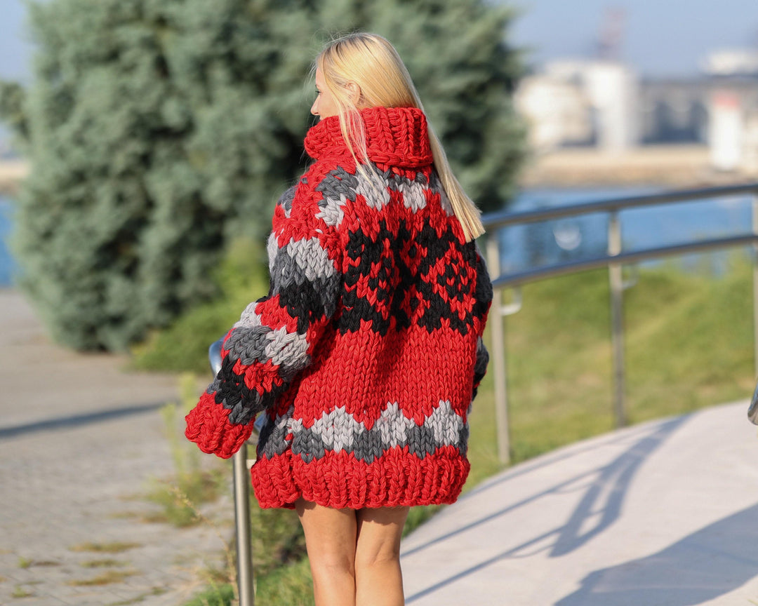 10-Strand Extra Chunky Icelandic Wool Sweater – Hand-Knitted Thick Pullover T1480