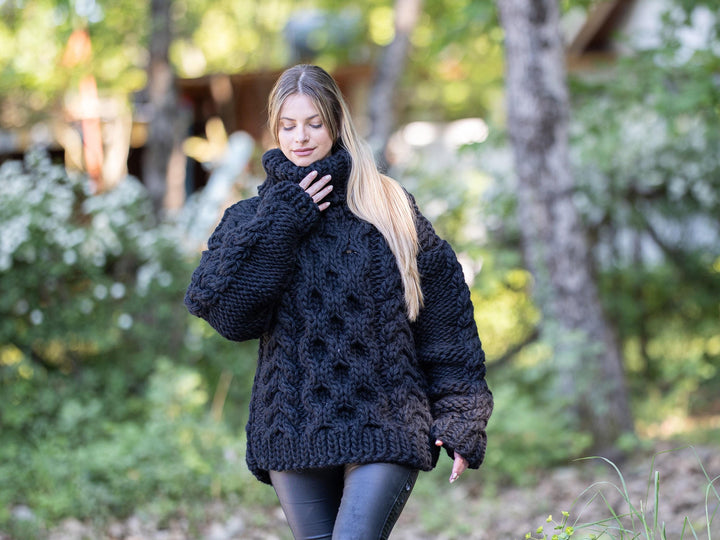Black Cable Knit Wool Sweater – Hand-Knitted Chunky Oversized Pullover T1200
