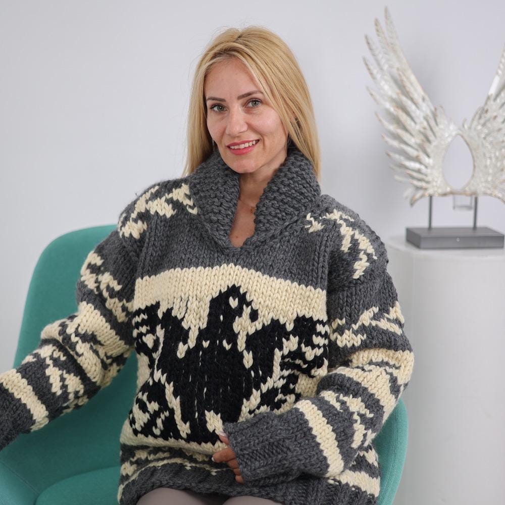 Chunky Wool Eagle Sweater – Hand-Knitted Vintage 100% Wool Pullover T1913