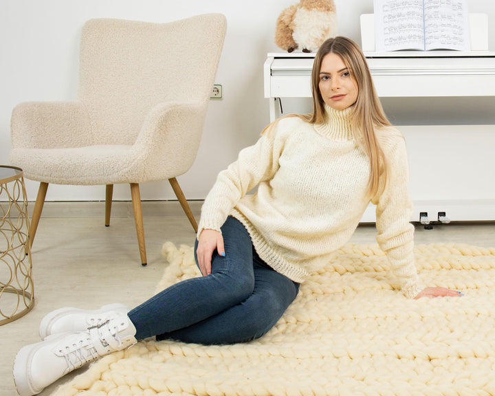 Wool Sweater Cream Itchy Knit, Hand Knitted 100% Raw Wool Pullover T1320