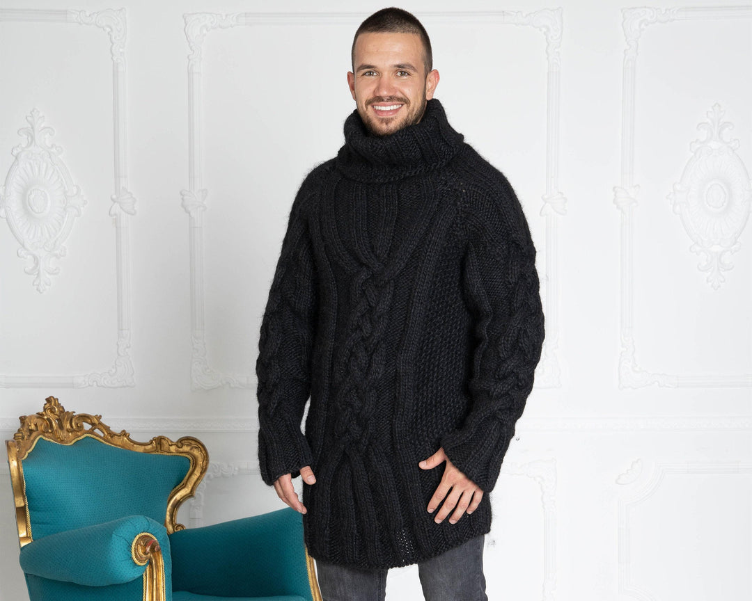 Hand-Knitted Black Wool Sweater – Chunky Cable Knit Woolen Jumper T636