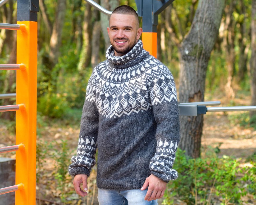 Gray Lopi Wool Sweater – Hand-Knitted Icelandic Style Jumper T822M