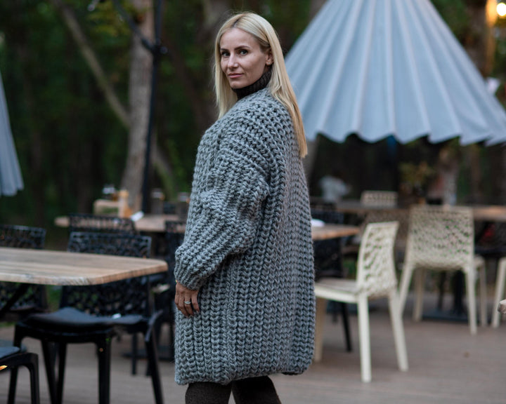 Hand-Knitted Wool Cardigan – Chunky Oversized English Rib Knit Jacket T888M