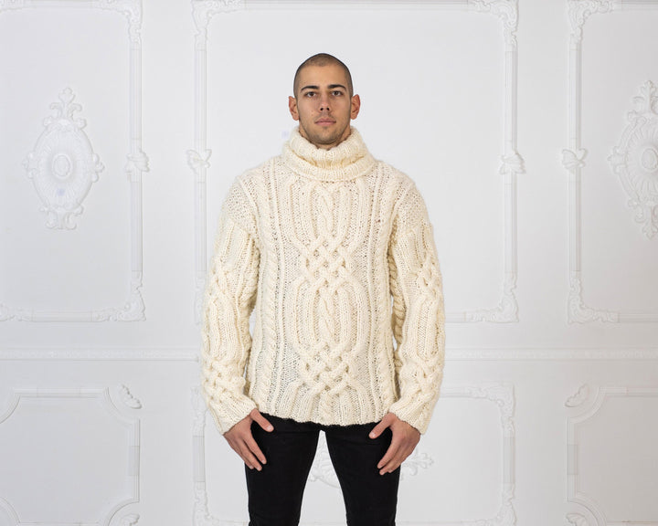 Cream Cable Knit Wool Sweater – Soft Hand-Knitted Woolen Pullover T971W