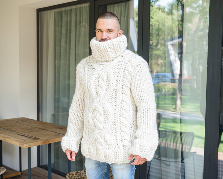 Wool Warm Cable Knit Sweater – Hand-Knitted Chunky Jumper T892M