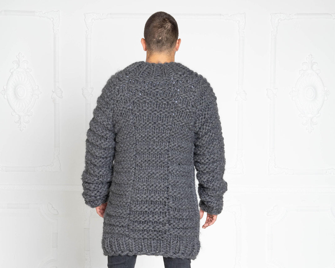 5-Strand Hand-Knitted Gray Wool Sweater – Chunky Cable Knit Pullover T633M