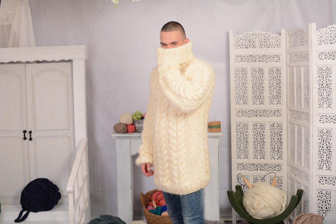Hand-Knitted Chunky Sweater – Mohair and Soft Wool Blend Turtleneck Jumper T730M