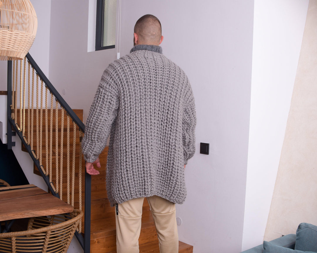 Hand-Knitted Wool Cardigan – Chunky Oversized English Rib Knit Jacket T888M