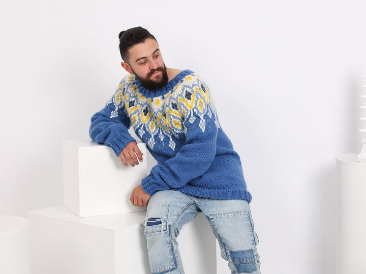 Hand-Knitted Icelandic Sweater – Men’s Blue Lopi Wool Jumper T1631