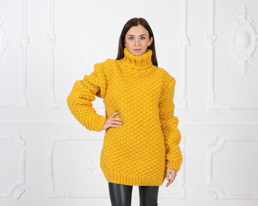 Yellow Moss Stitch Wool Sweater – Hand-Knitted Mustard Woolen Jumper T960M