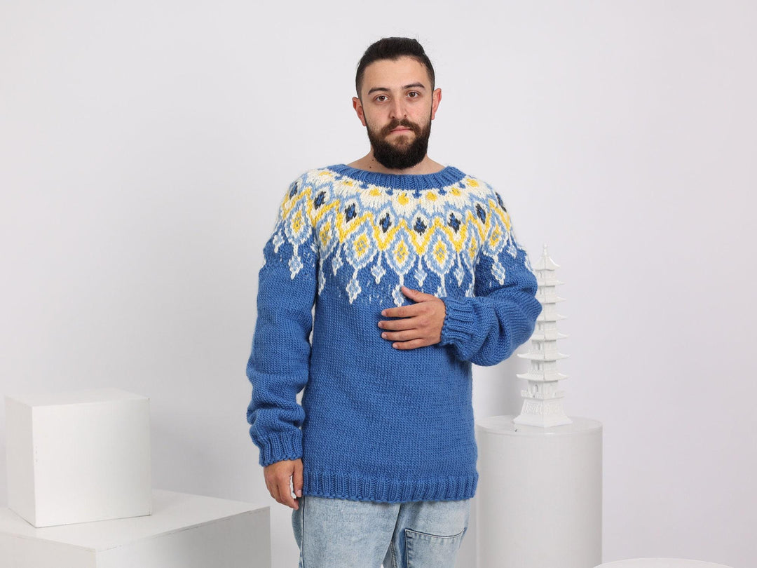 Hand-Knitted Icelandic Sweater – Men’s Blue Lopi Wool Jumper T1631