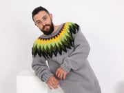 Grauer Islandpullover – Handgestrickter Herren-Lopi-Pullover T1632