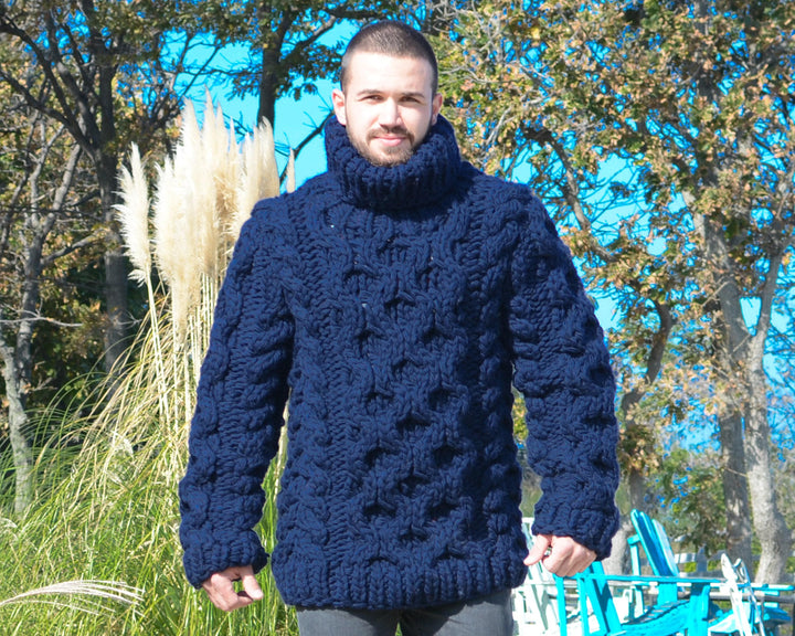Blue Chunky Knit Sweater – Hand-Knitted Oversized Cable Jumper for Men T658M